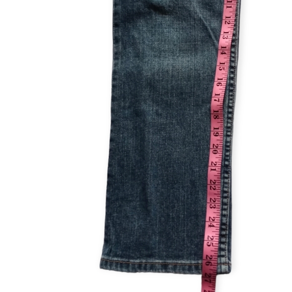 WRANGLER CLASSIC STRAIGHT-LEG JEANS. SIZE 12 & HUSKY. COLOR  BLUE. - Picture 5 of 9